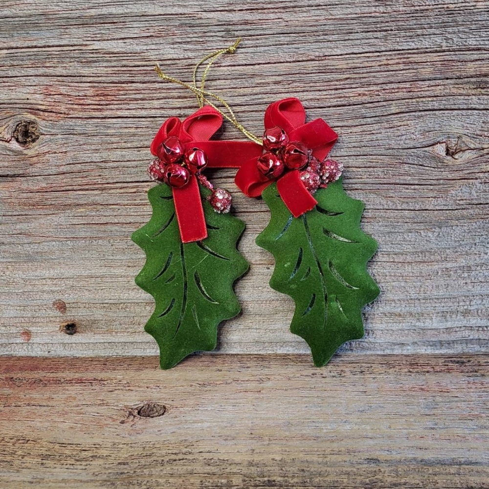 7 Total Vintage Flocked Holly Leaf Ornaments with Jingle Bell Berries Velvet Bow